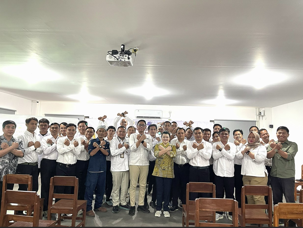 Closing of the Go Global Vocational School event with BP3MI East Java and PT Inter Solusi Indonesia at LPK STGL